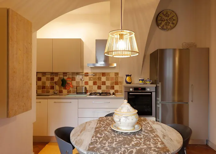 아파트 Uptown - Sabrina's Lovely