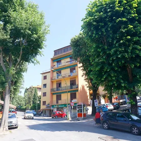 Uptown - Sabrina's Lovely *