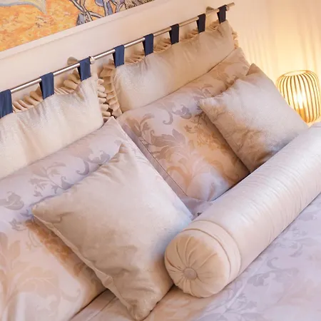 Uptown - Sabrina's Lovely شقة *