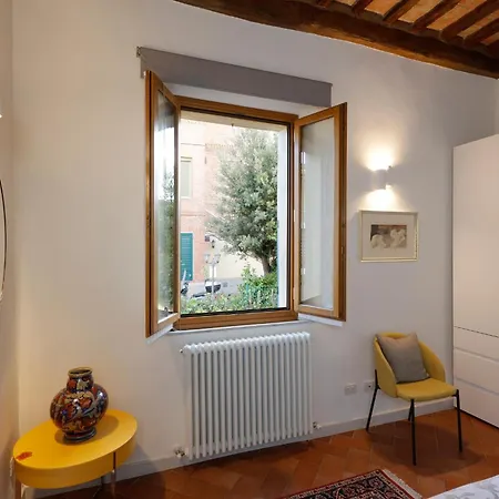 Apartment Uptown - Sabrina's Lovely