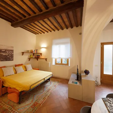 Uptown - Sabrina's Lovely